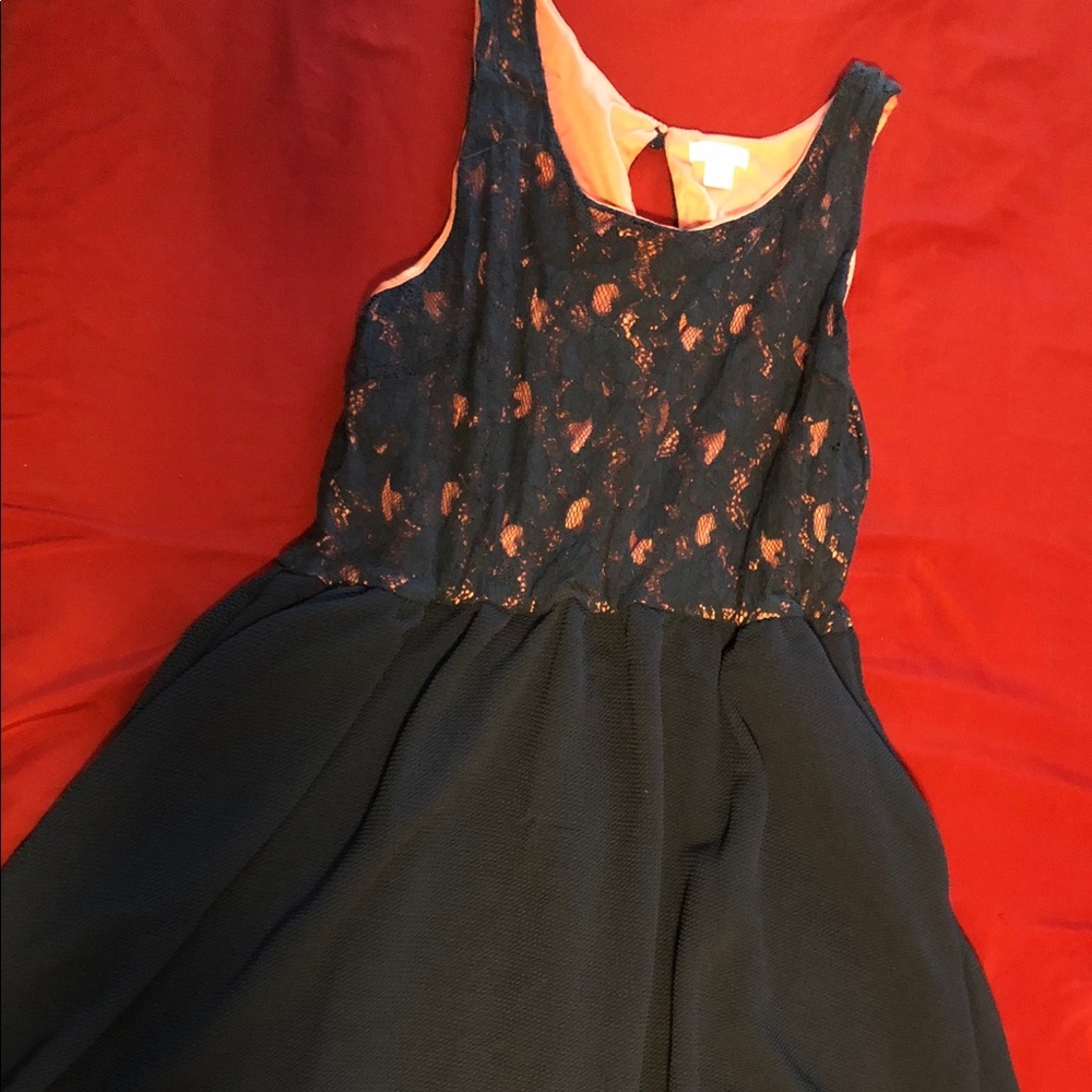 Cute layered Xhilaration halter top dress